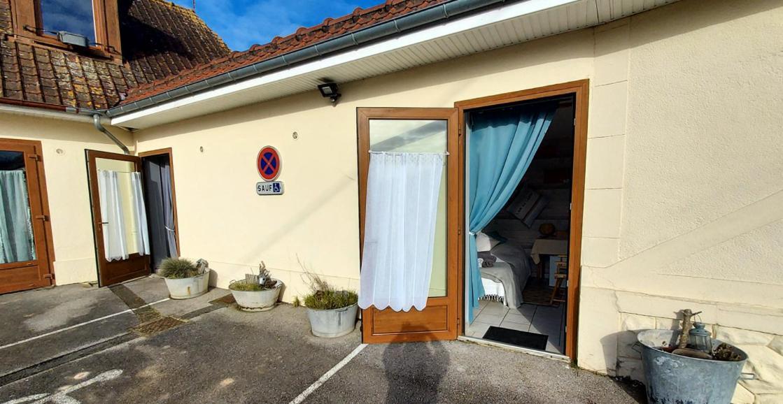 La Taverne Buire-le-Sec Eksteriør bilde